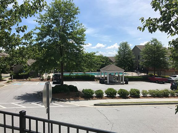 3rd image of 2172 Wylmoor Way