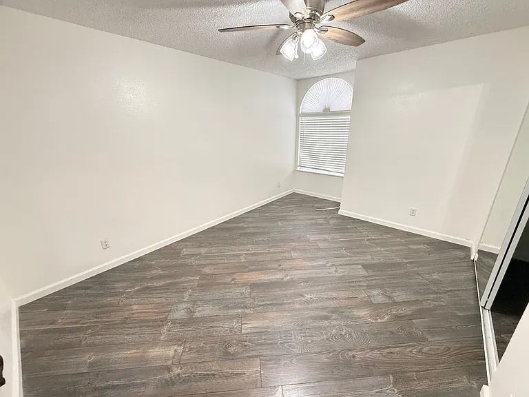 2372 Beaver Bay Ct — Photo 7