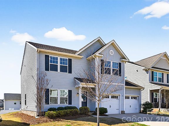 2nd image of 113 Fairfield Dr #70