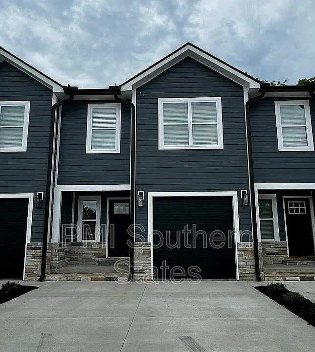 103 Jones Ave