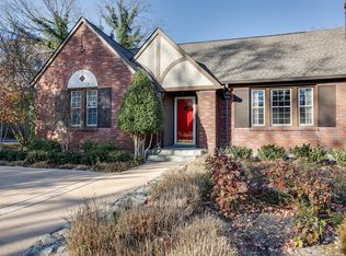 902 Sutton Hill Rd, Nashville, TN 37204