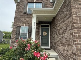 1180 Autumn Ridge Dr, Lebanon, OH 45036