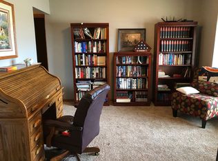 1033 Mary Beth Cir, Blair, NE 68008