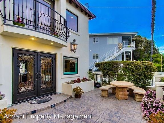 4th image of 4926 Crystal Dr