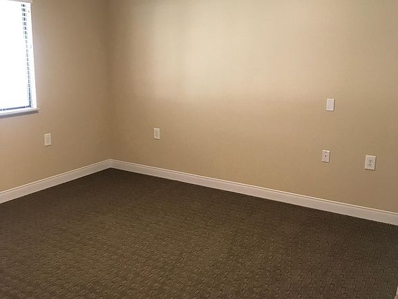 4th image of 21115 Twining Ave