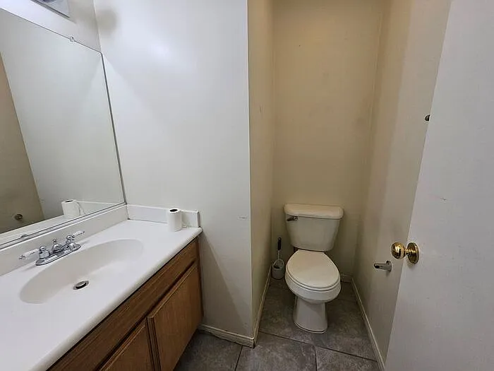 37147 Alder St — Photo 7