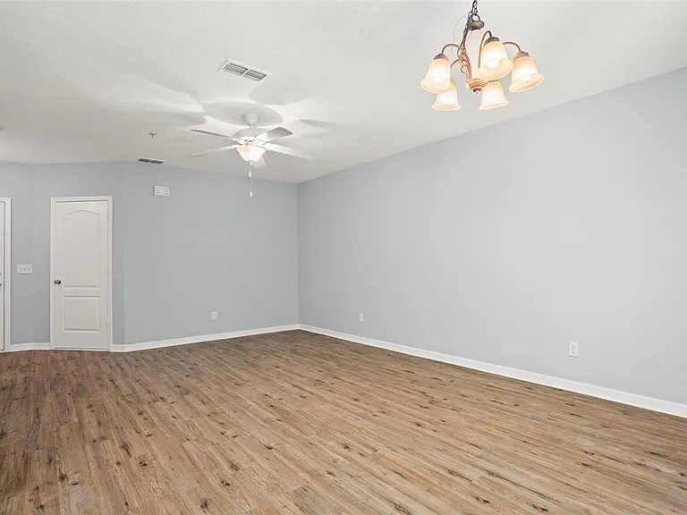 2161 Cypress Villas Dr — Photo 8