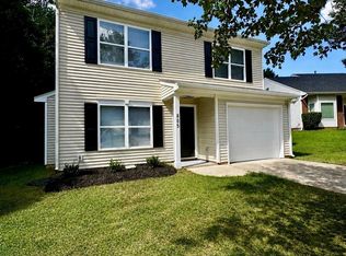 805 Mattox Ct, Charlotte, NC 28216