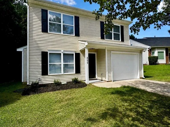 805 Mattox Ct, Charlotte, NC 28216