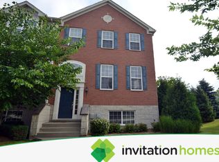 263 Comstock Dr, Elgin, IL 60124