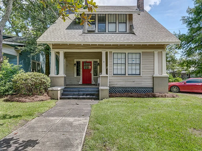 8 Kenneth St #A — Photo 1