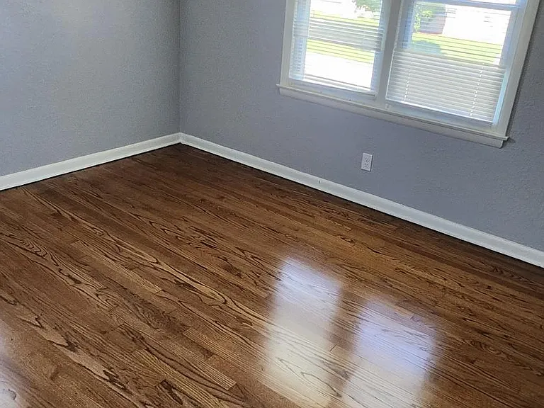 7815 W Villard Ave — Photo 7