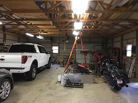 5th image of 1336 E County Road 550 S