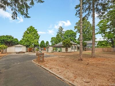 845 Karshick Street, Bohemia, NY, 11716