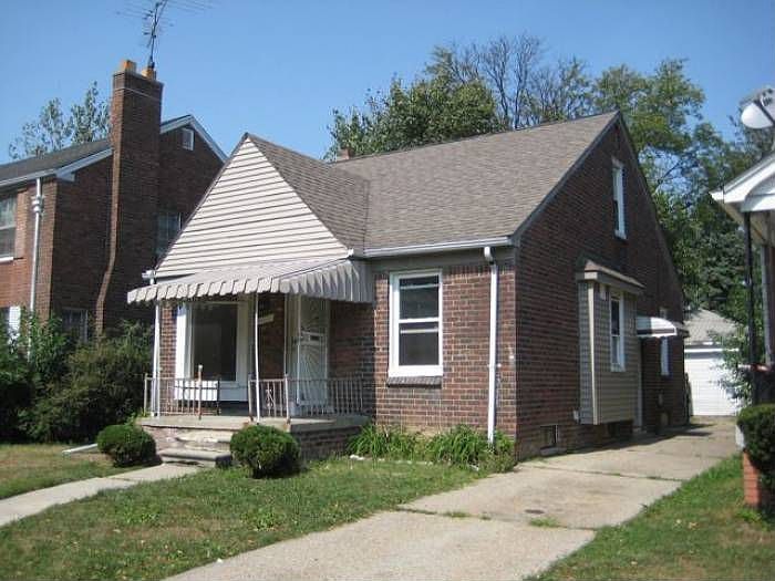 1st image of 15811 Saratoga St