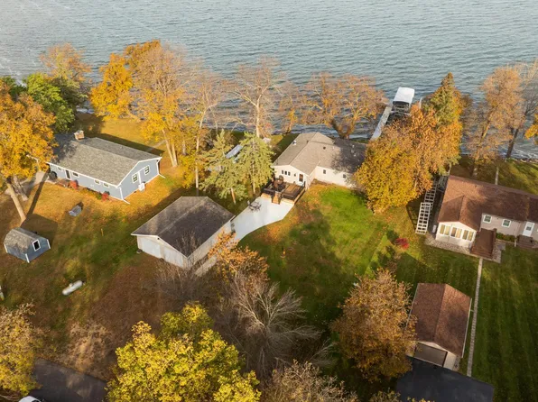 39275 Clearmont Rd, Battle Lake, MN 56515