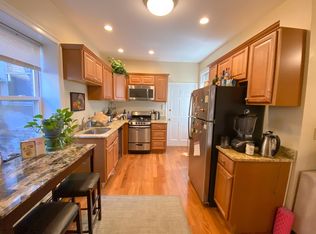 142 Salem St #4, Boston, MA 02113