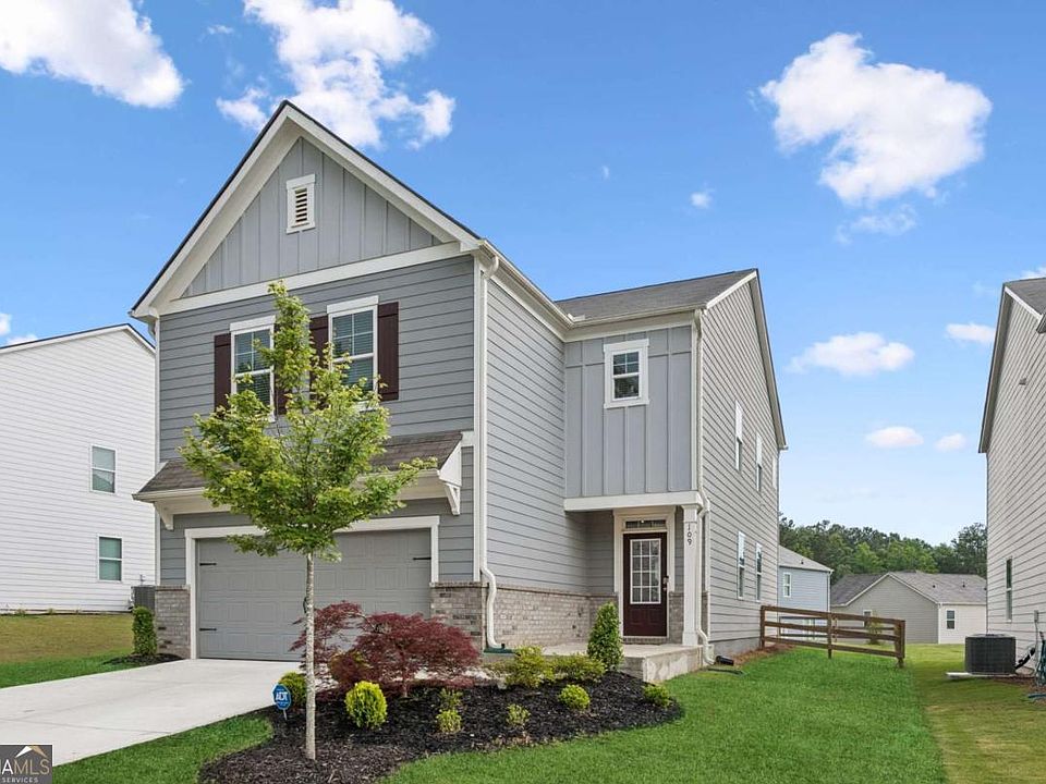 1st image of 109 Grand Hickory Way