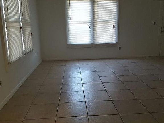 4th image of 3560 Burlington Ave N