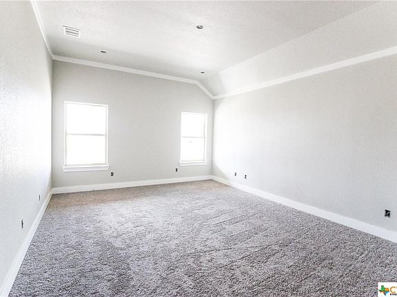 3rd image of 5213 Few Oaks