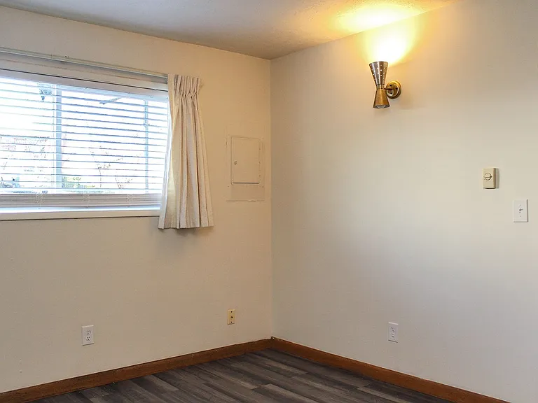 930 SW Gibbs St #1-15 — Photo 17
