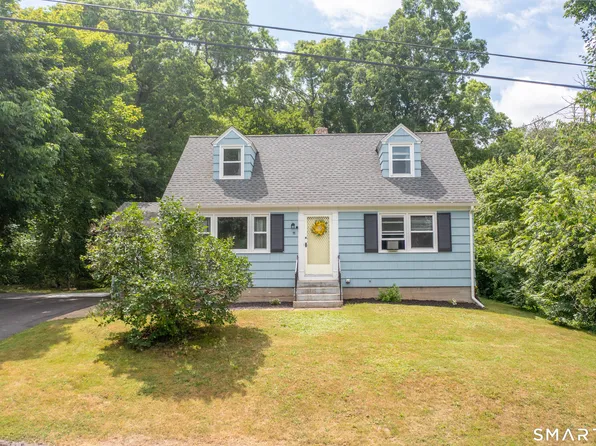 11 Lexington Avenue, Norwich, CT 06360