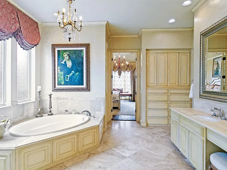 5528 Ash Creek Ln — Photo 16