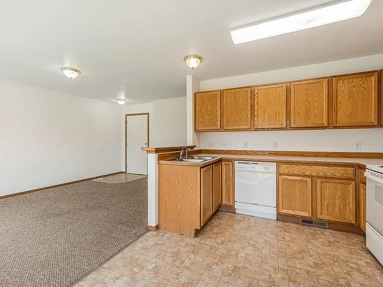 1620 E Coeur D Alene Ave #A — Photo 7