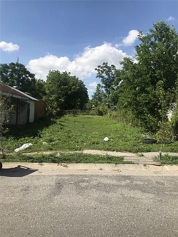 1st image of 2319 N Derbigny St