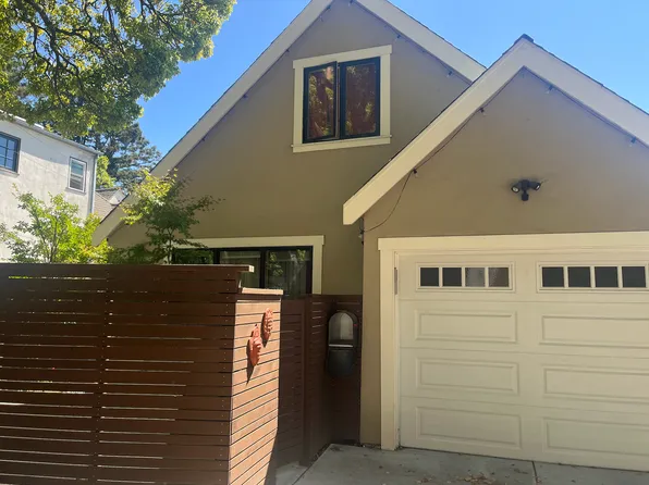 890 Regal Rd, Berkeley, CA 94708