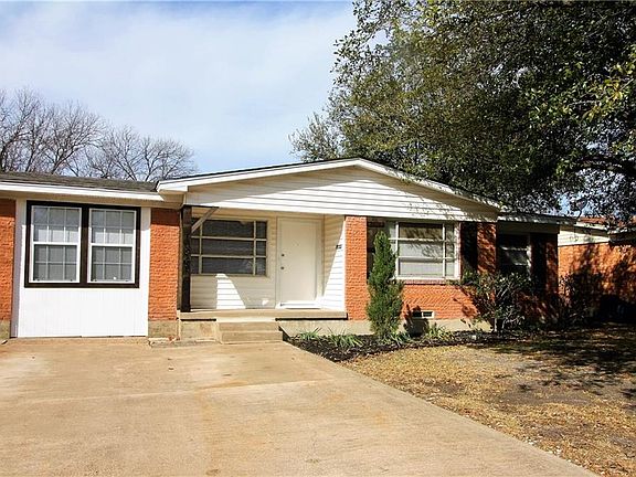 2nd image of 10829 Dunaway Dr