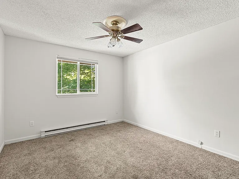 7906 N Dakota St — Photo 9
