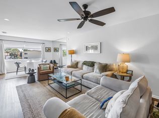 4595 Chancellor St NE APT 220, Saint Petersburg, FL 33703