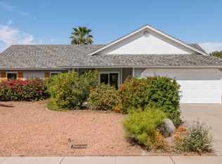 1810 N Sunaire Cir, Mesa, AZ 85205