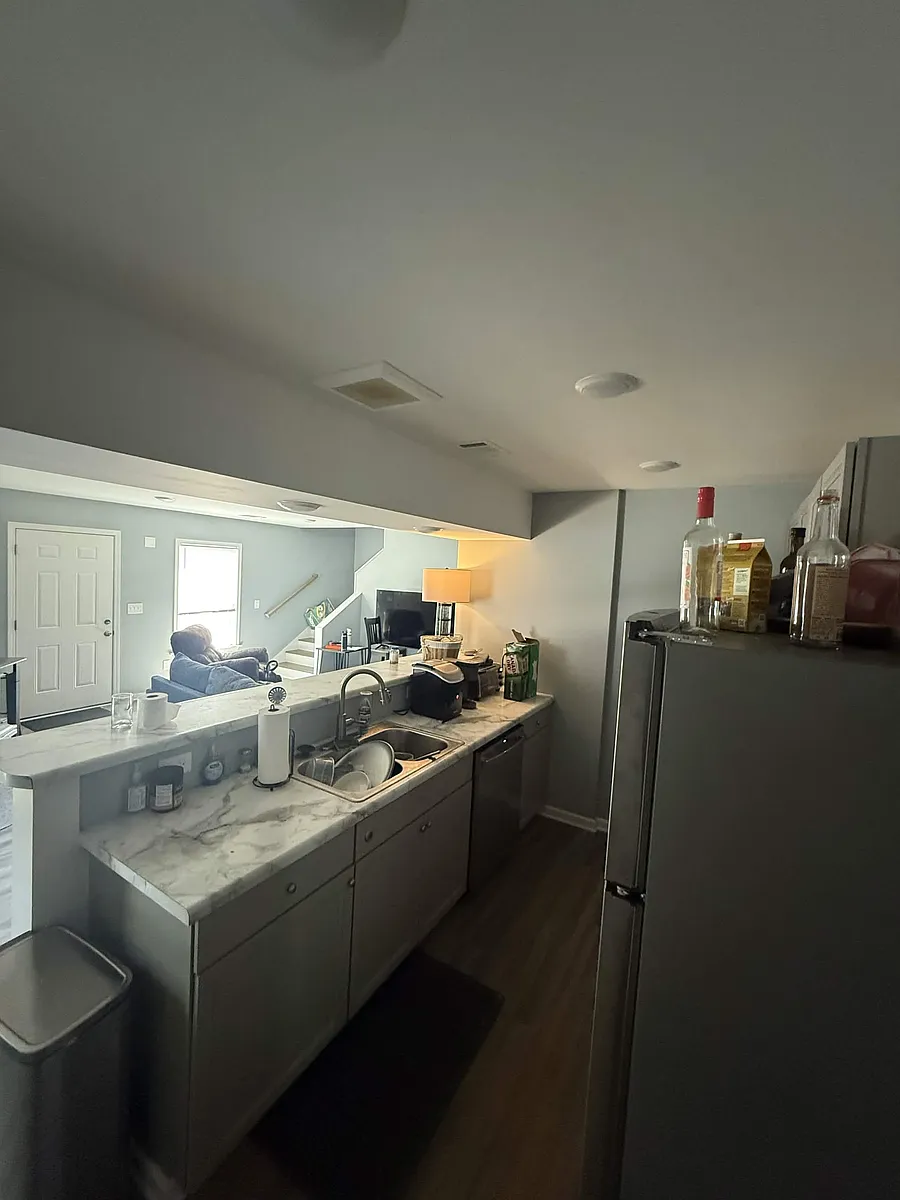 Building Photo - 1731 1st Ave #102