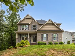 5503 Rambling Rd, Greensboro, NC 27409