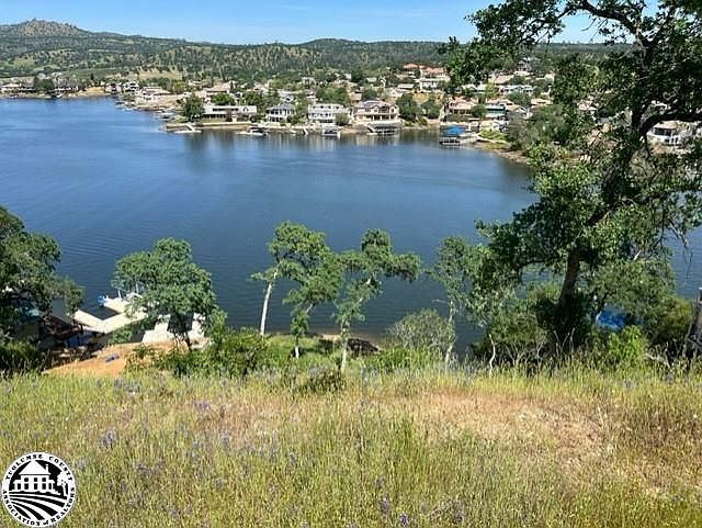 2nd image of 4909 Lakeshore Dr