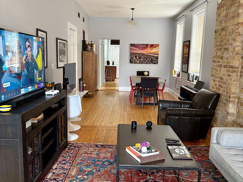 1st image of 1847 N Damen Ave