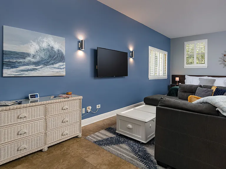 204 Bradley Dr — Photo 6
