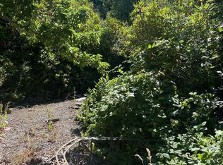 87547 Rhodowood Dr, Florence, OR 97439