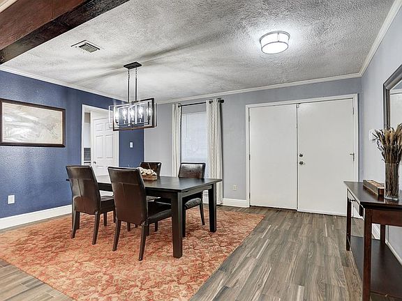 4th image of 9227 Portal Dr