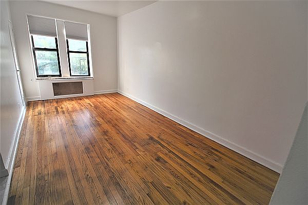 1st image of 315 E 108th St #U6a