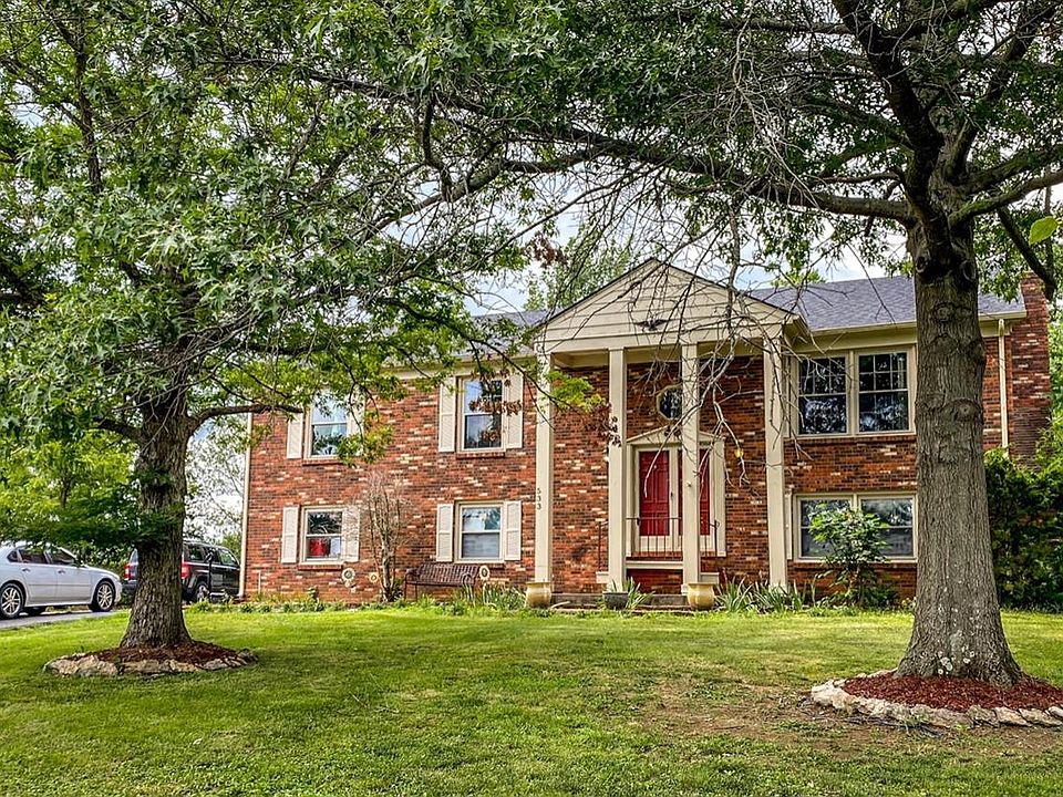 1st image of 533 Coldspring Dr