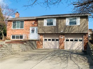 230 Karen Dr, Elizabeth, PA