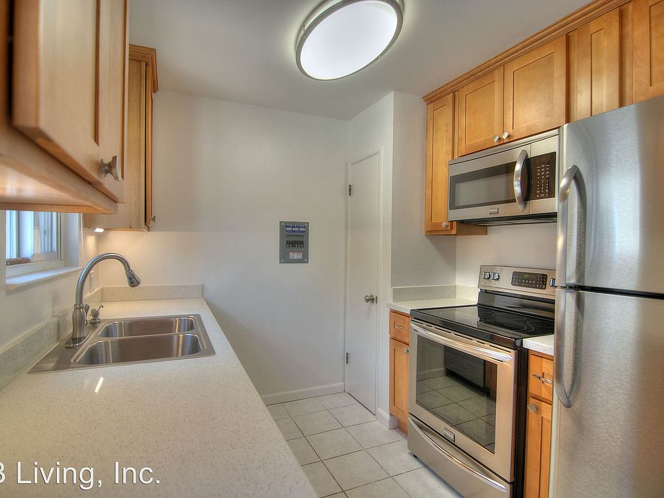 1st image of 1859 Joan Way APT 02