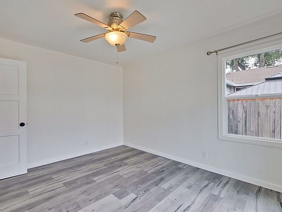 2nd image of 2249 Capitol Ave