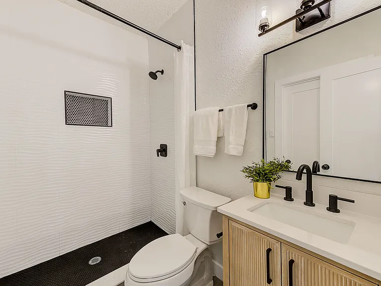 3307 N Morgan St — Photo 19