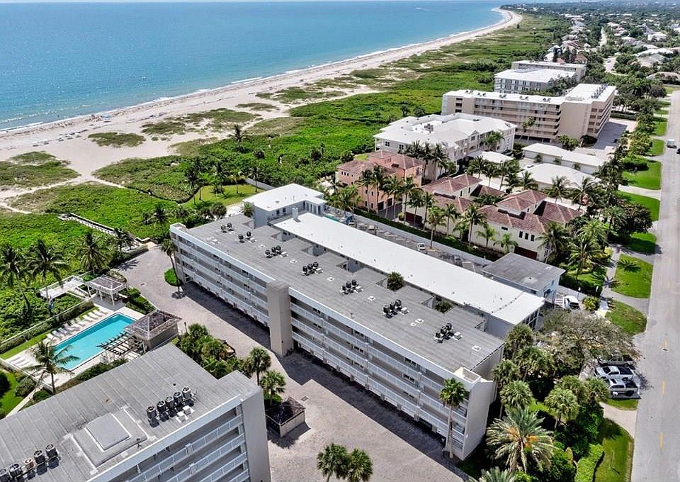 1st image of 1536 Ocean Dr #102B