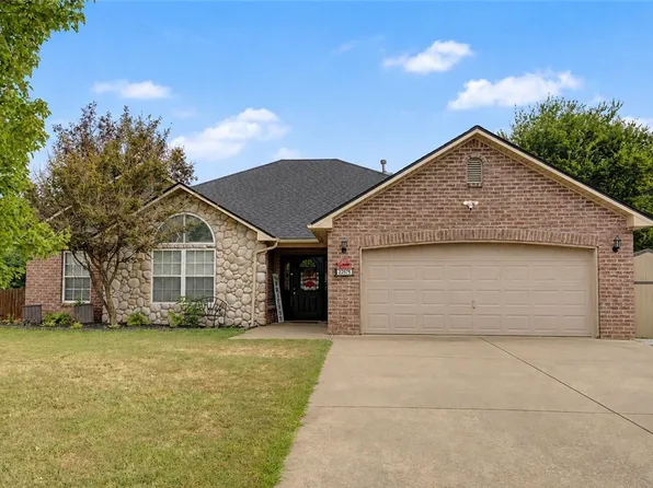 22575 Meadow St, Siloam Springs, AR 72761