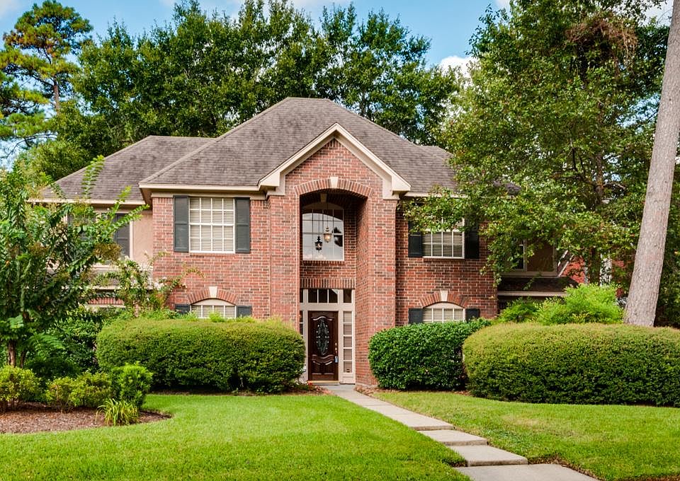 1st image of 3203 Greenwood Glen Dr